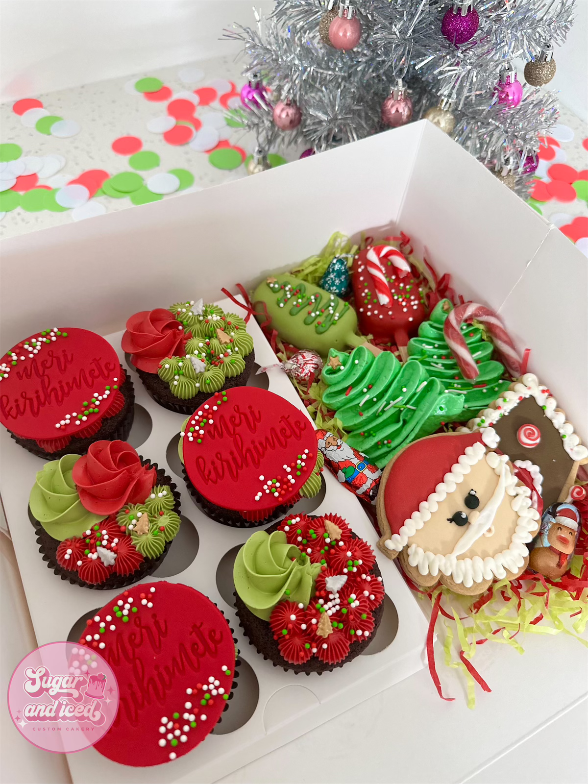 Large Christmas Eve Cupcake Treat Box