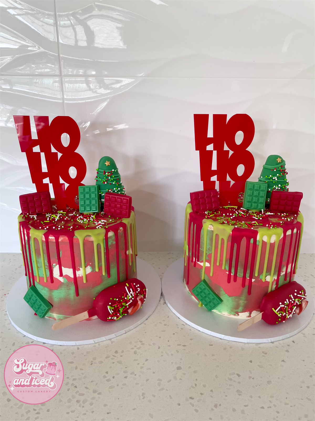 Christmas Drip Cake