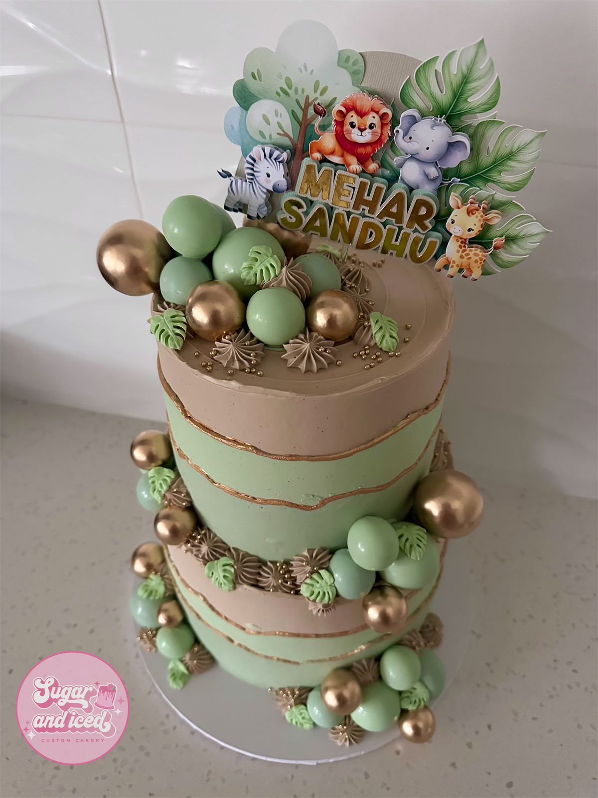 Deluxe Custom Themed Cake
